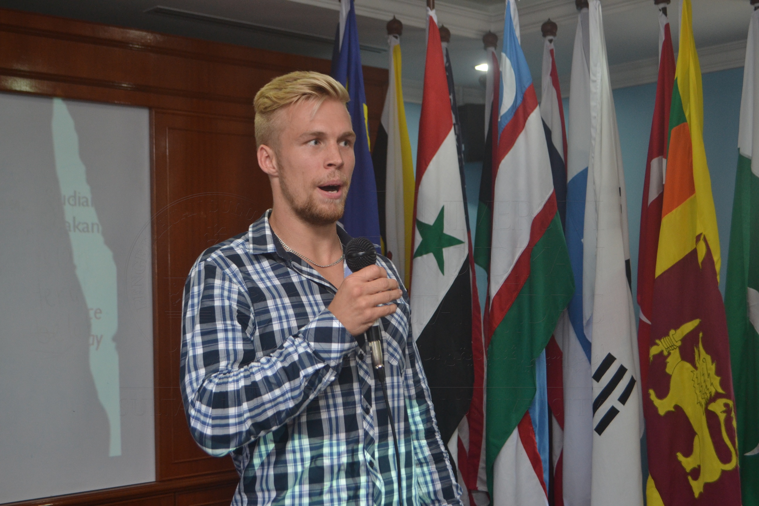 PRO15 133 ANTARABANGSA  DSC 0013